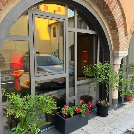 Διαμέρισμα Corte Arco Di Luce - Free Parking & Refinement